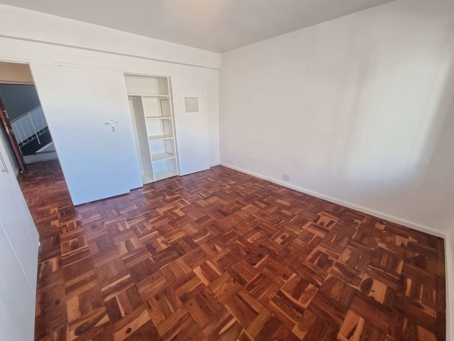 To Let 2 Bedroom Property for Rent in Tamboerskloof Western Cape